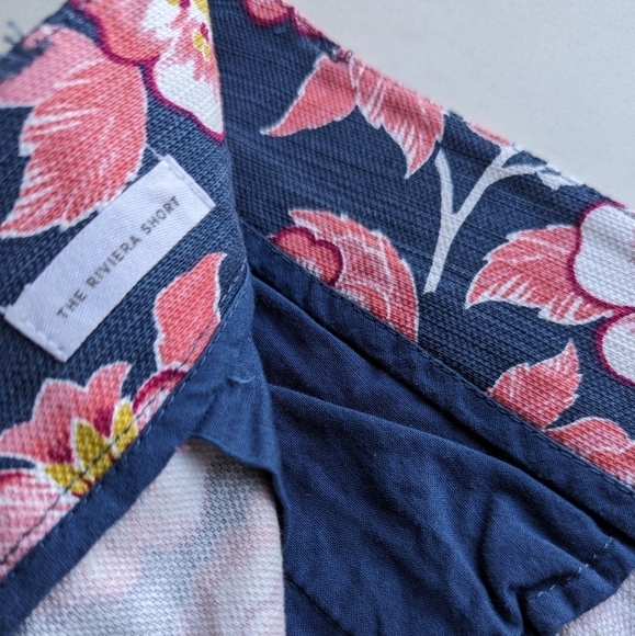 Loft Riviera Tropical Floral Flat Front Shorts Pink Blue Gray White - sz 6 - Picture 4 of 8